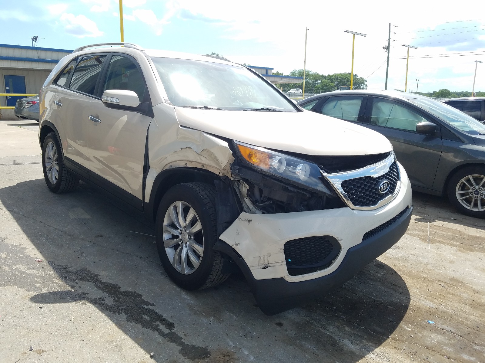 KIA SORENTO BA 2011 with VIN 5XYKT4A26BG102505 - Photo from auction