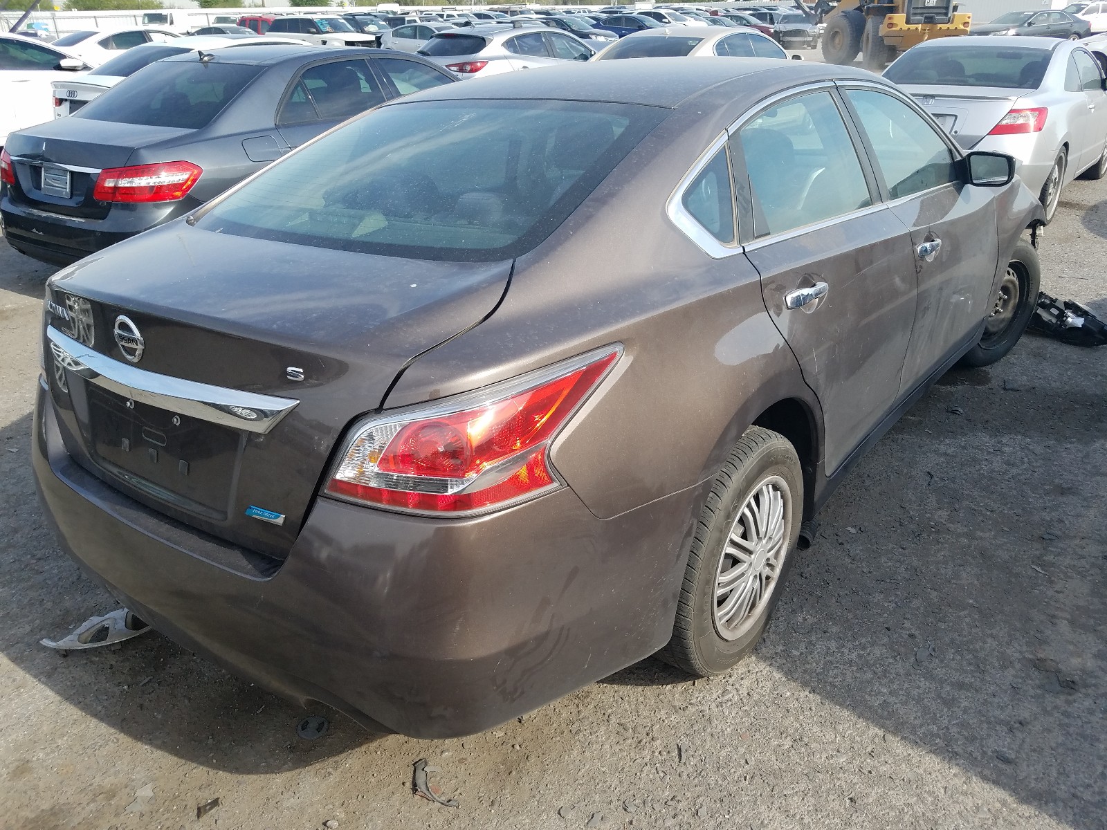Photo 4 from auction – 2014 NISSAN ALTIMA 2.5 with VIN 1N4AL3AP7EC286613