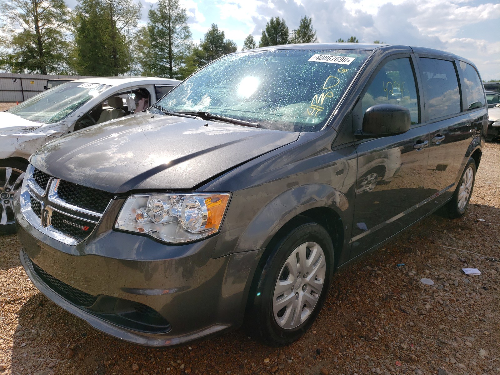 Photo 2 from auction – 2018 DODGE GRAND CARA with VIN 2C4RDGBG6JR167887