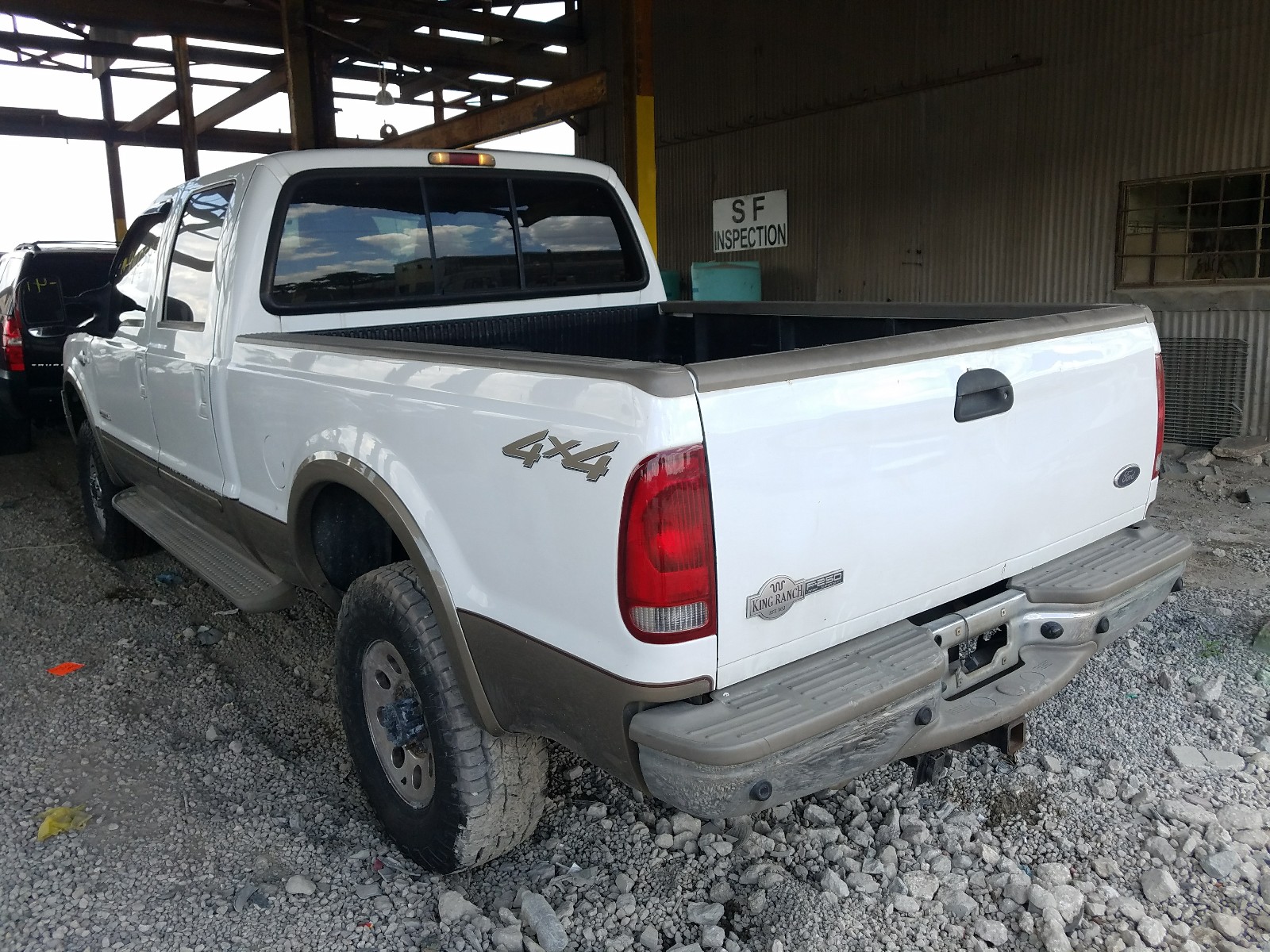 Photo 3 from auction – 2003 FORD F250 SUPER with VIN 1FTNW21P83EC30257