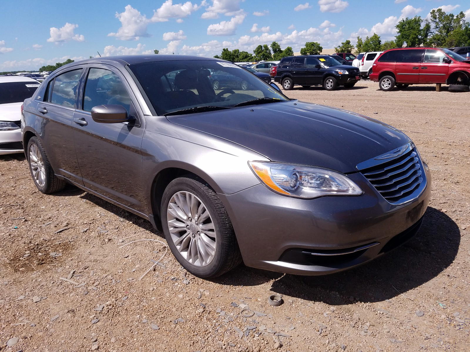 CHRYSLER 200 LX 2012 with VIN 1C3CCBAB5CN262009 - Photo from auction
