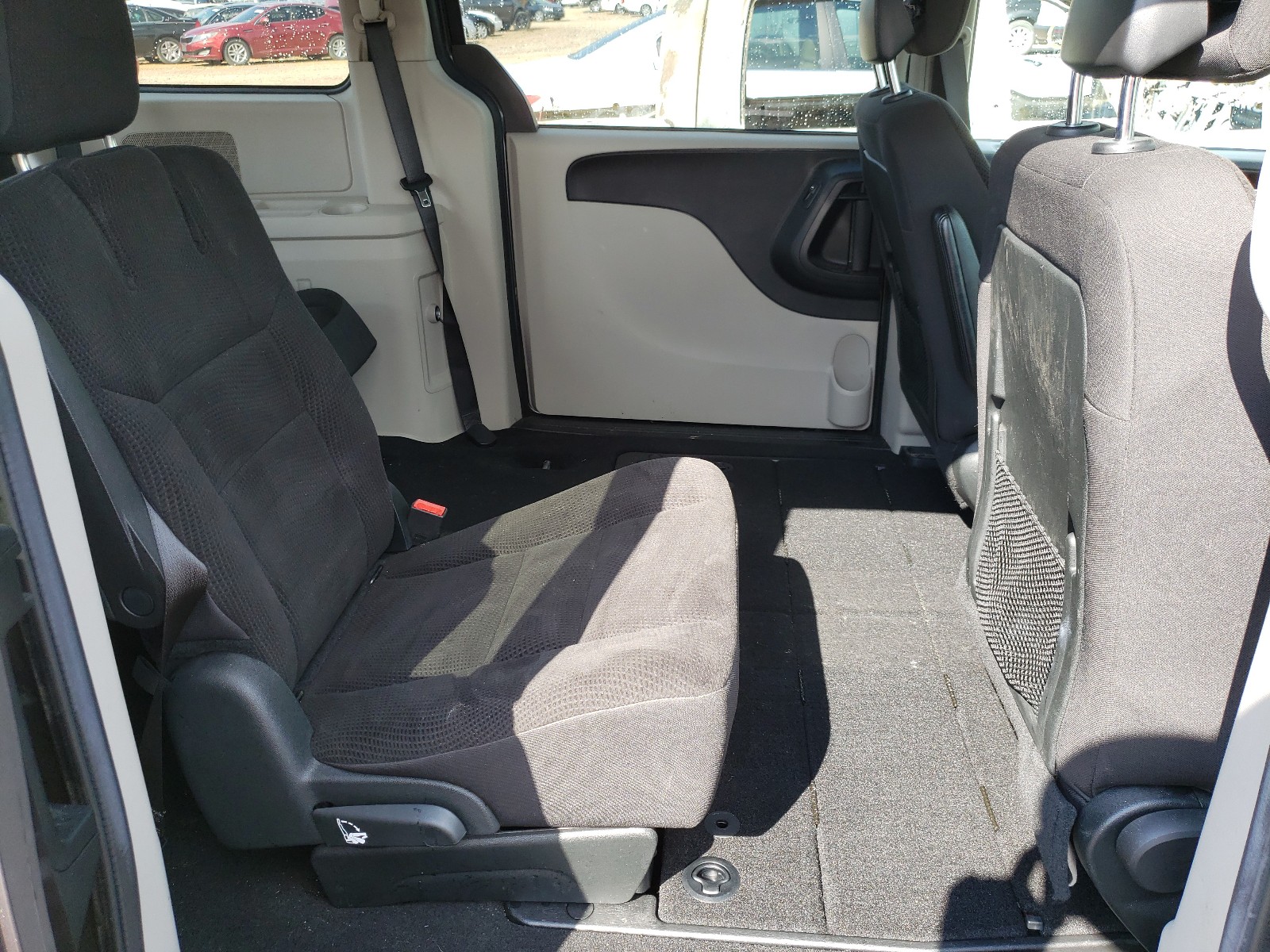 Photo 6 from auction – 2018 DODGE GRAND CARA with VIN 2C4RDGBG6JR167887