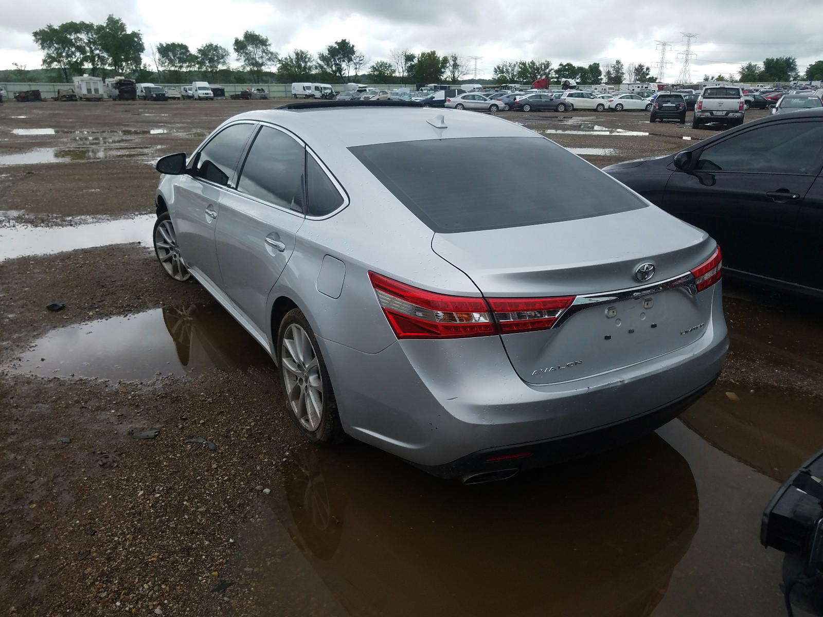 Photo 3 from auction – 2013 TOYOTA AVALON BAS with VIN 4T1BK1EB3DU058682