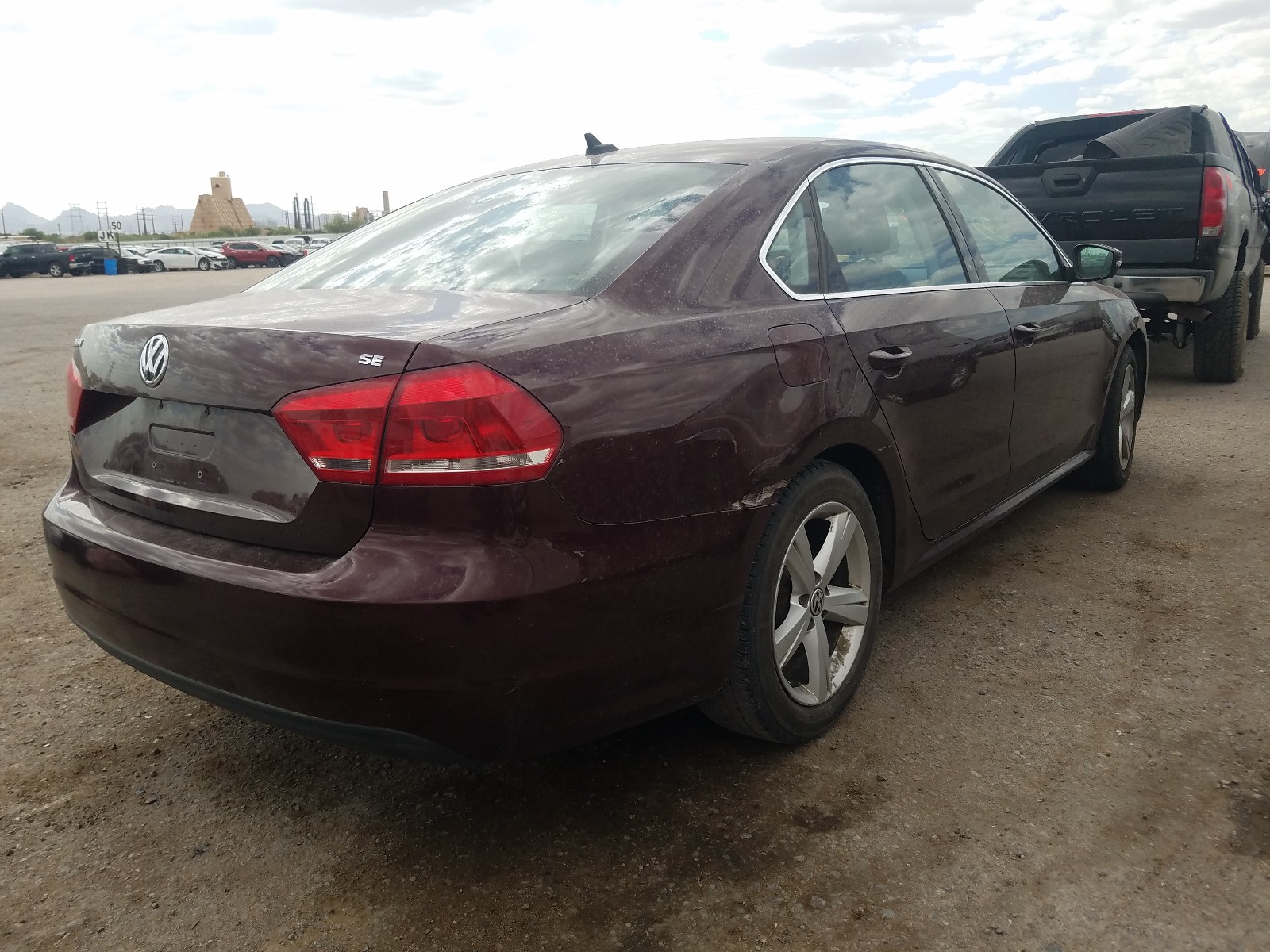 Photo 4 from auction – 2012 VOLKSWAGEN PASSAT SE with VIN 1VWBP7A39CC109434