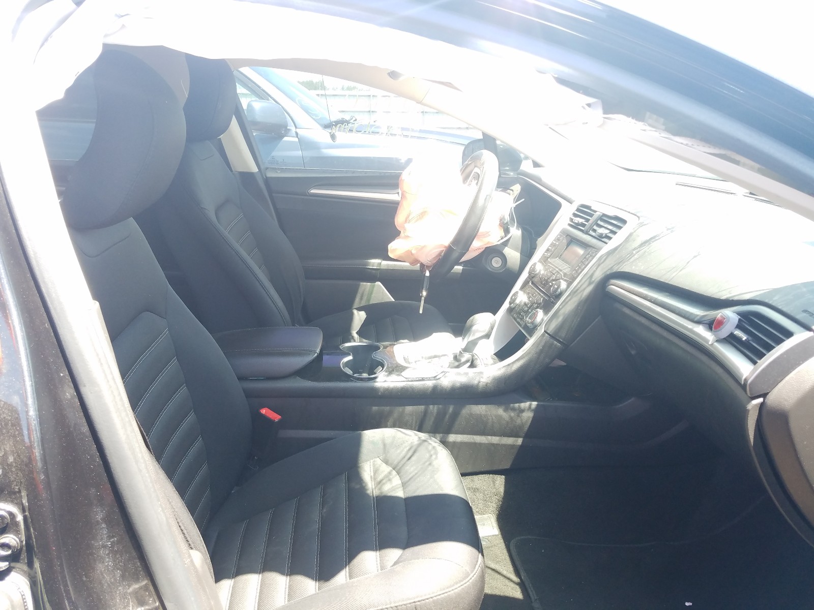 Photo 5 from auction – 2014 FORD FUSION SE with VIN 1FA6P0H73E5404112