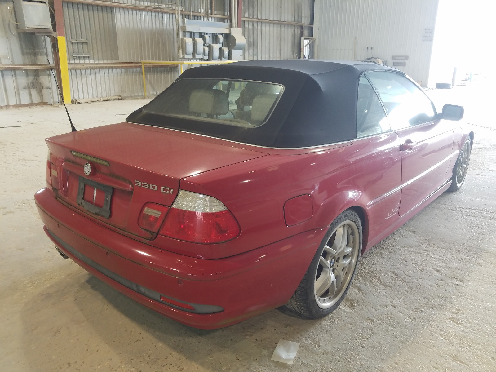 Photo 14 from auction – 2004 BMW 330 CI with VIN WBABW534X4PL42665