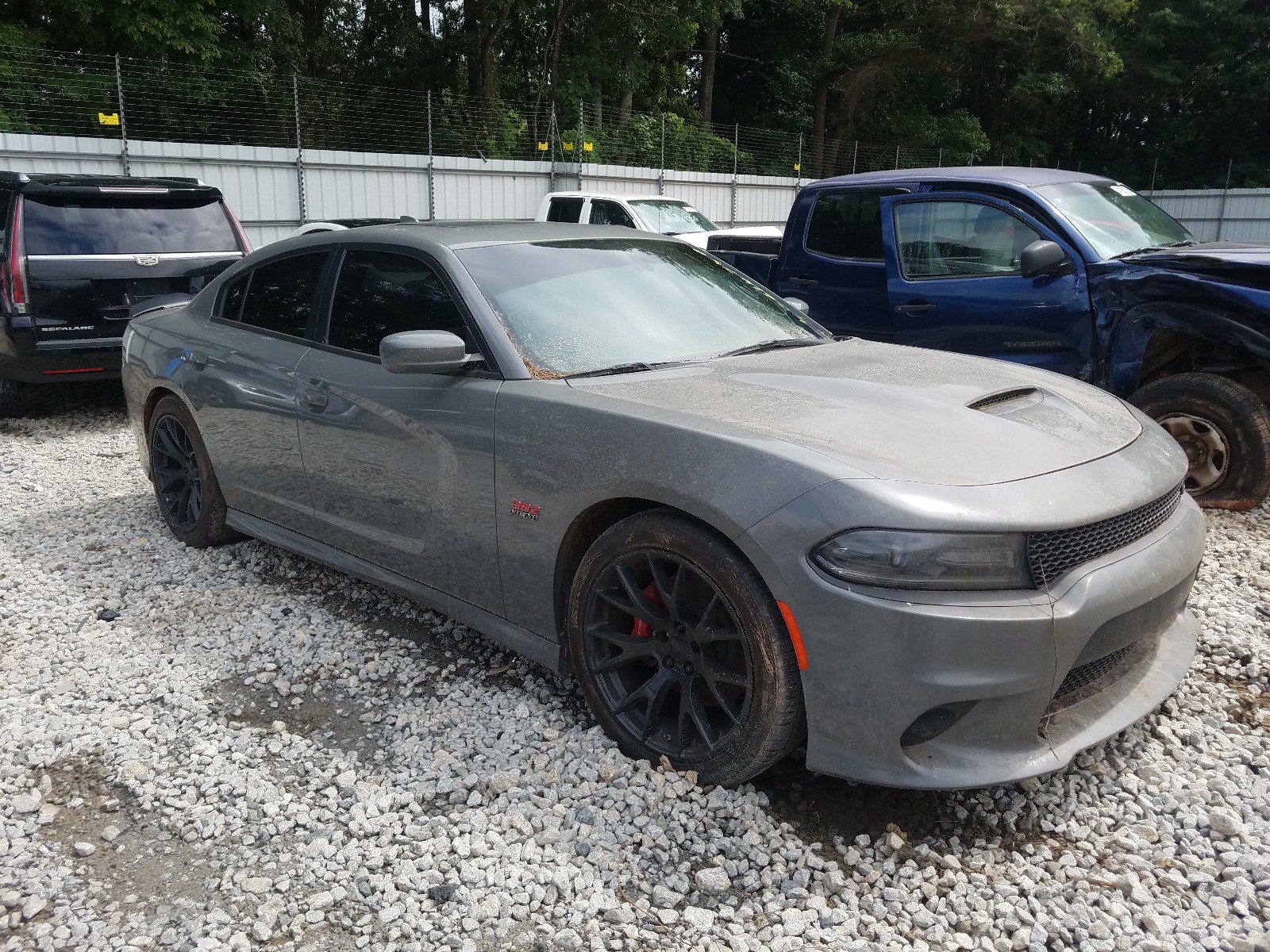 DODGE CHARGER R/ 2017 z numerem VIN 2C3CDXGJ2HH515750 - Zdjęcie z aukcji