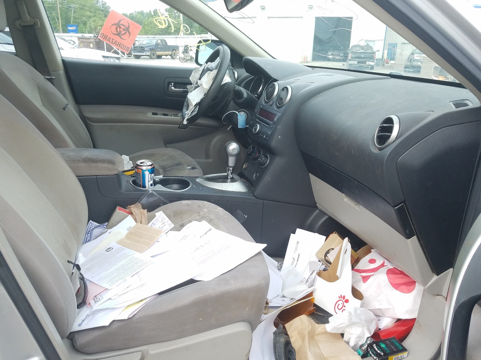 Photo 5 from auction – 2010 NISSAN ROGUE S with VIN JN8AS5MT6AW024371