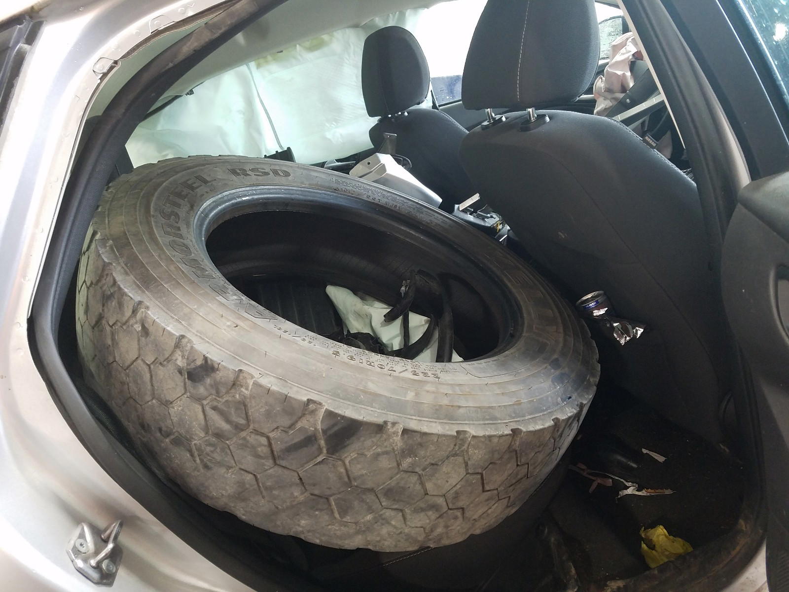 Photo 6 from auction – 2013 FORD FOCUS SE with VIN 1FADP3F29DL232355
