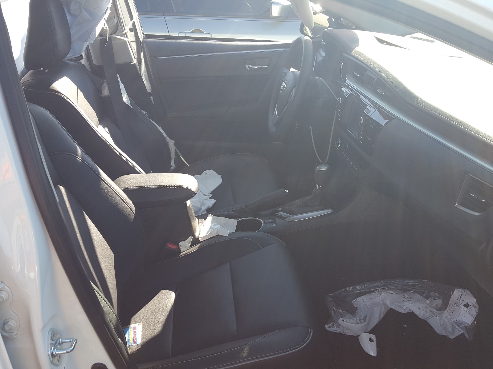 Zdjęcie 5 z aukcji – 2015 TOYOTA COROLLA L z VIN 2T1BURHE0FC373930