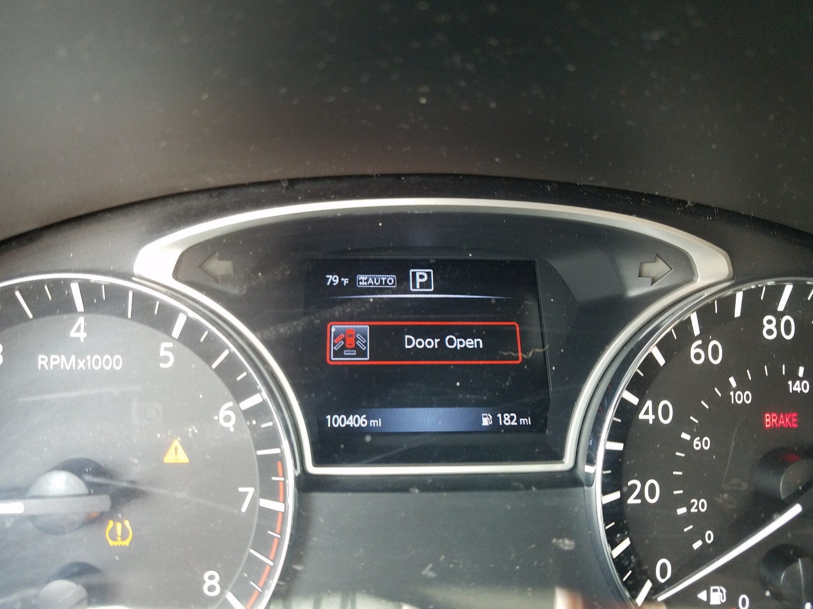 Photo 8 from auction – 2017 NISSAN PATHFINDER with VIN 5N1DR2MM1HC662739