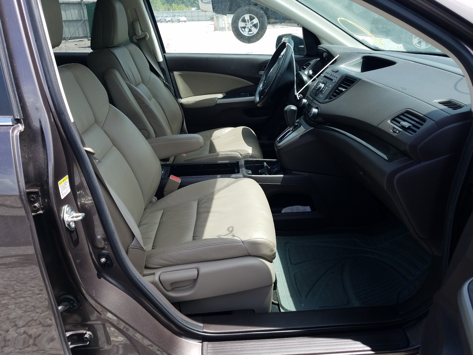 Photo 5 from auction – 2014 HONDA CR-V EXL with VIN 2HKRM3H76EH547511