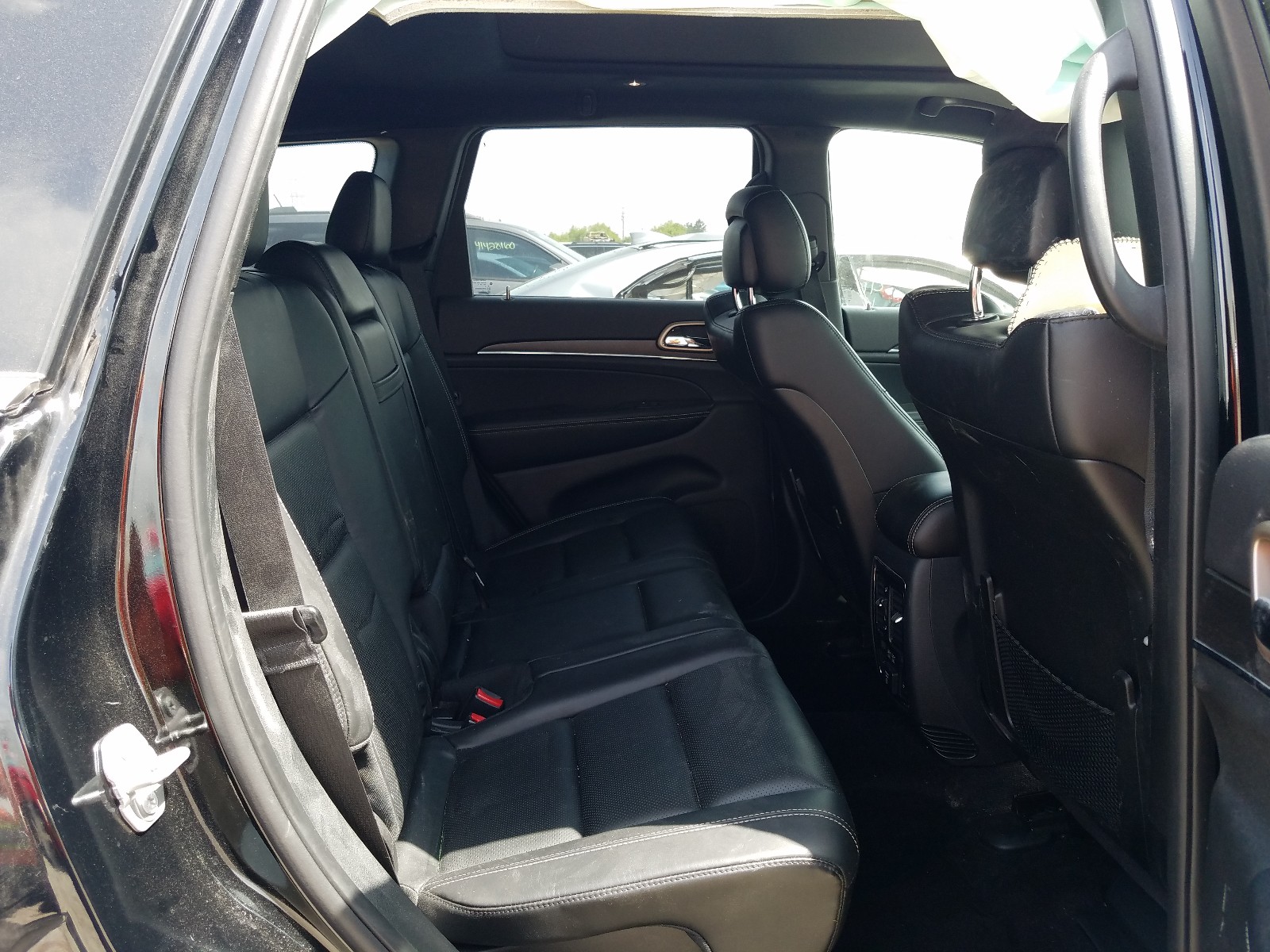 Photo 6 from auction – 2017 JEEP GRAND CHER with VIN 1C4RJFBG3HC815918