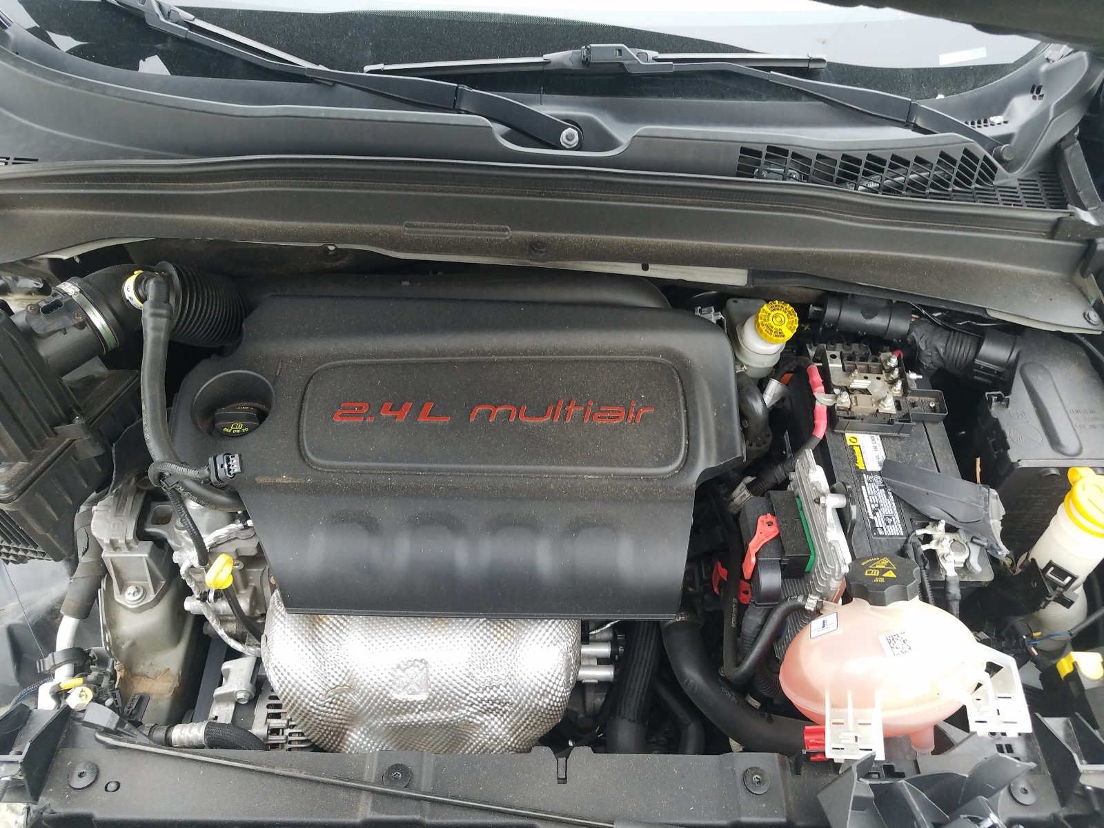 Photo 7 from auction – 2015 JEEP RENEGADE L with VIN ZACCJABTXFPB51292