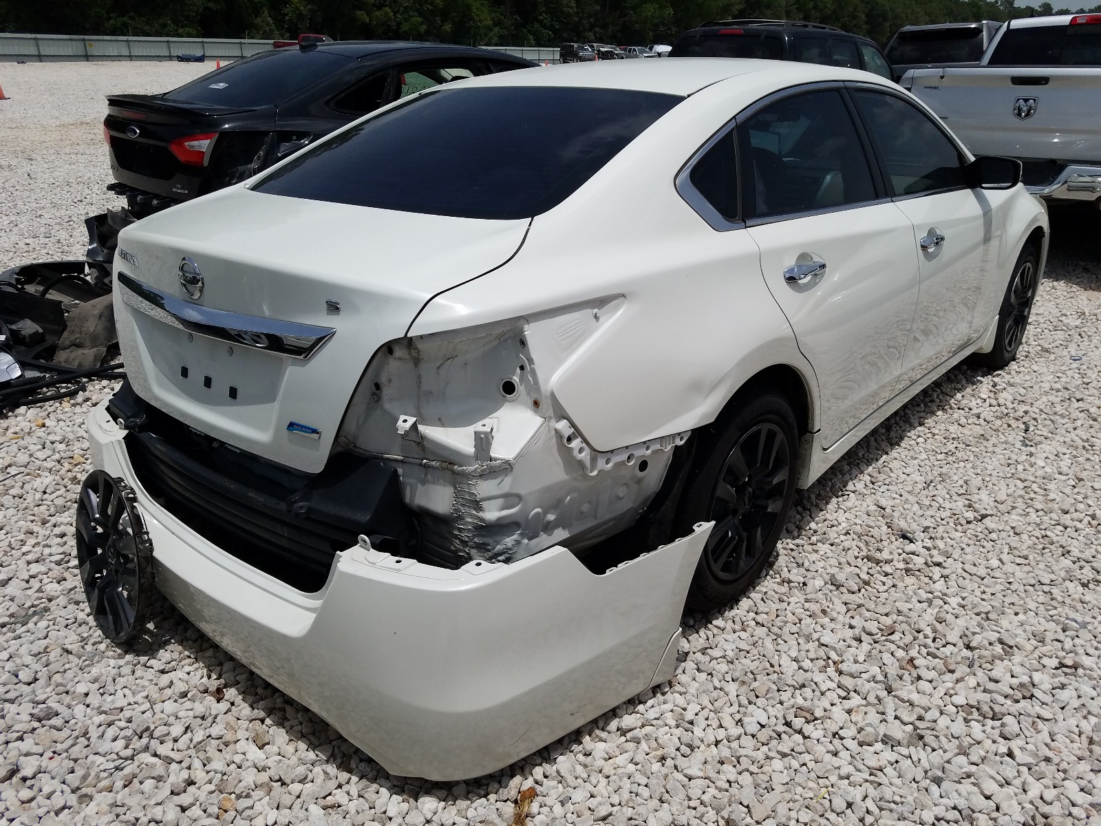 Photo 4 from auction – 2013 NISSAN ALTIMA 2.5 with VIN 1N4AL3AP8DN424999