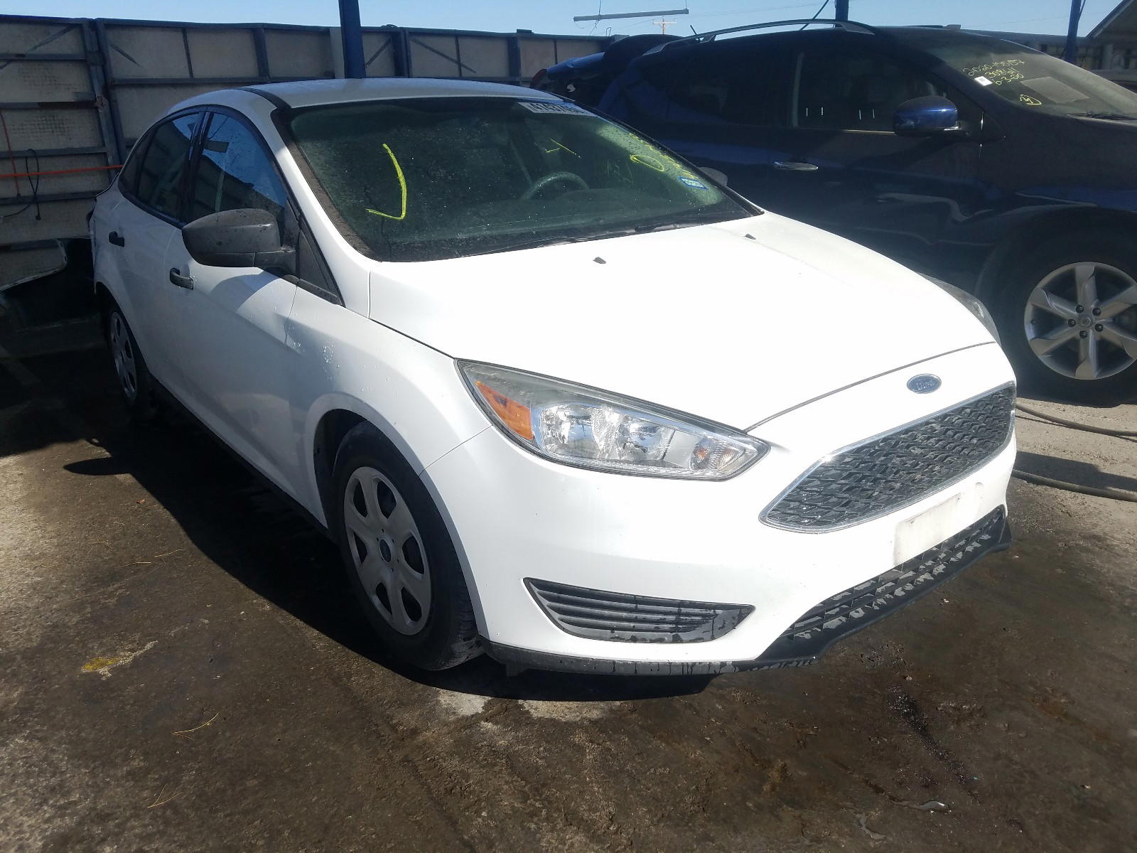 FORD FOCUS S 2016 with VIN 1FADP3E27GL369140 - Photo from auction
