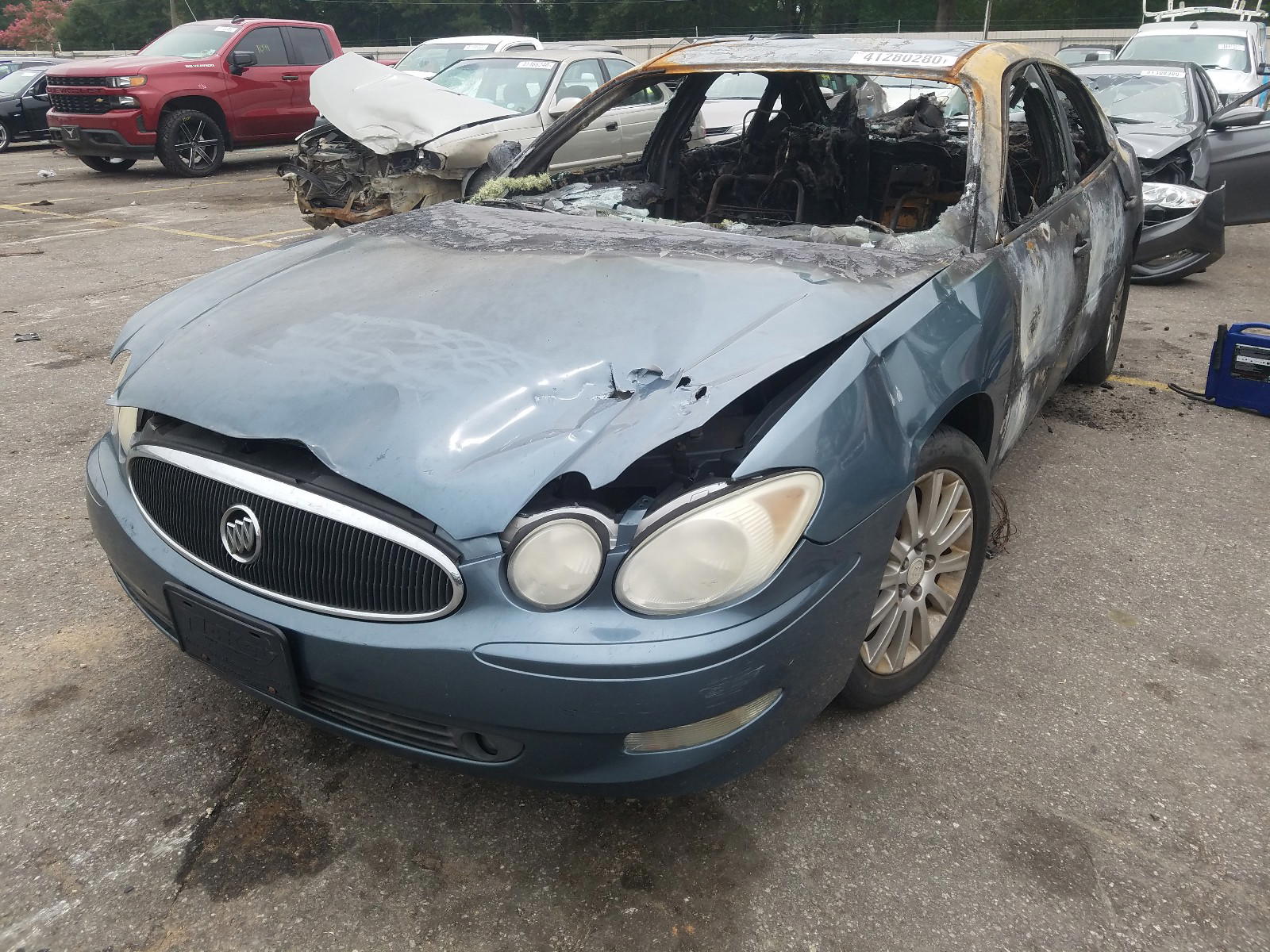 Photo 2 from auction – 2007 BUICK LACROSSE C with VIN 2G4WE587971128824