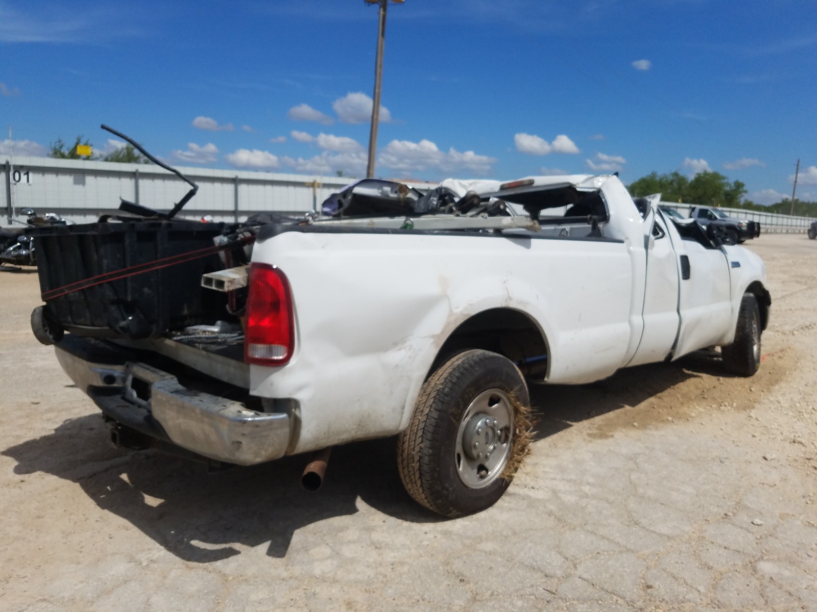 Photo 4 from auction – 2007 FORD F250 SUPER with VIN 1FTSX20537EA76238