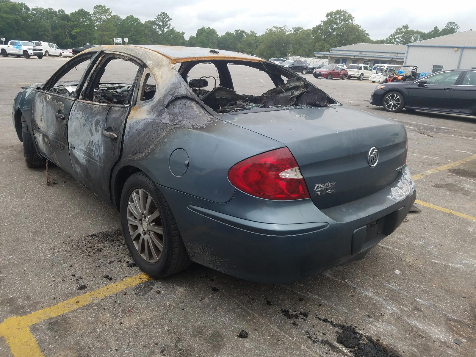 Photo 3 from auction – 2007 BUICK LACROSSE C with VIN 2G4WE587971128824