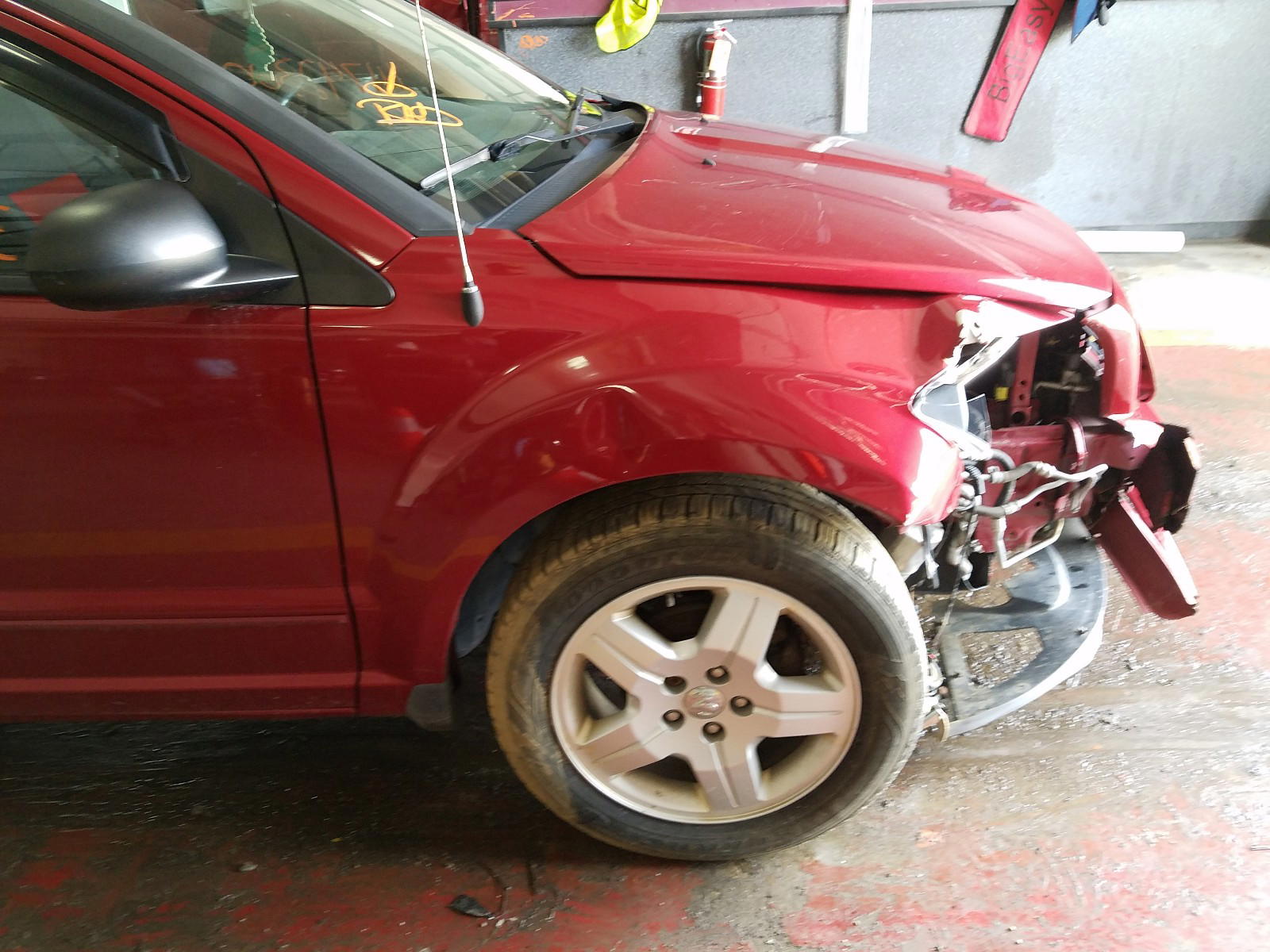 Photo 9 from auction – 2008 DODGE CALIBER SX with VIN 1B3HB48B28D715958