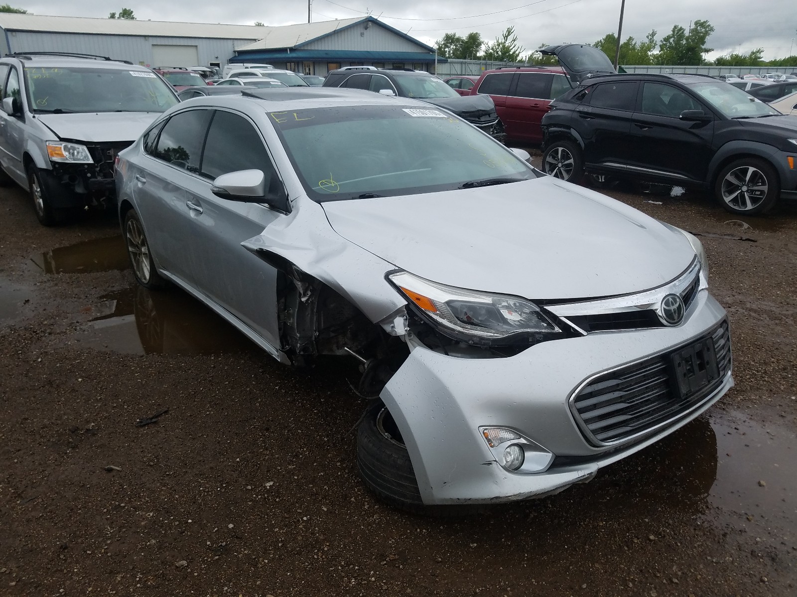 TOYOTA AVALON BAS 2013 z numerem VIN 4T1BK1EB3DU058682 - Zdjęcie z aukcji
