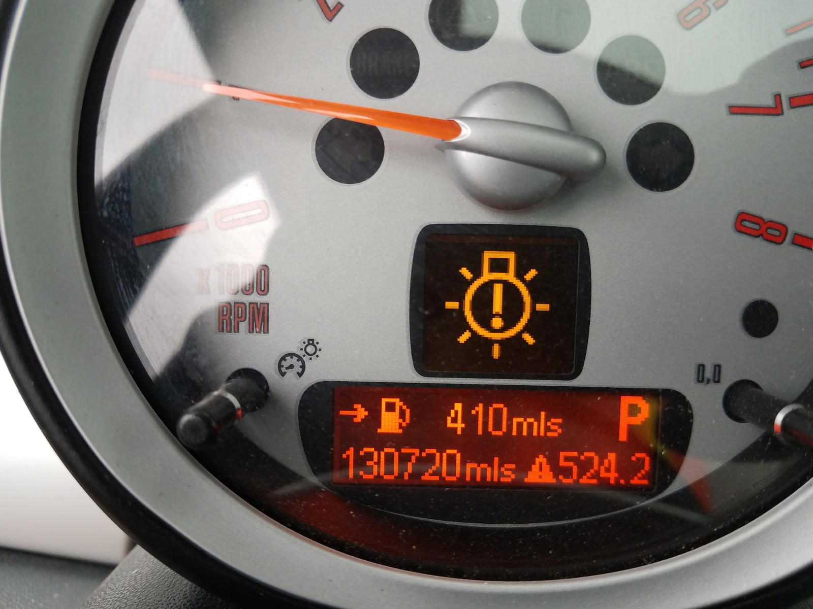 Photo 8 from auction – 2010 MINI COOPER CLU with VIN WMWML3C58ATX39289