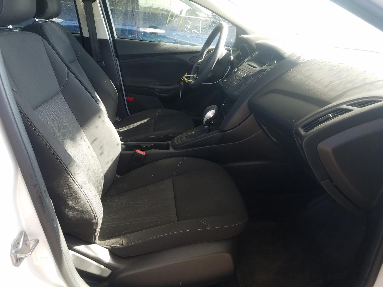 Photo 5 from auction – 2016 FORD FOCUS S with VIN 1FADP3E27GL369140