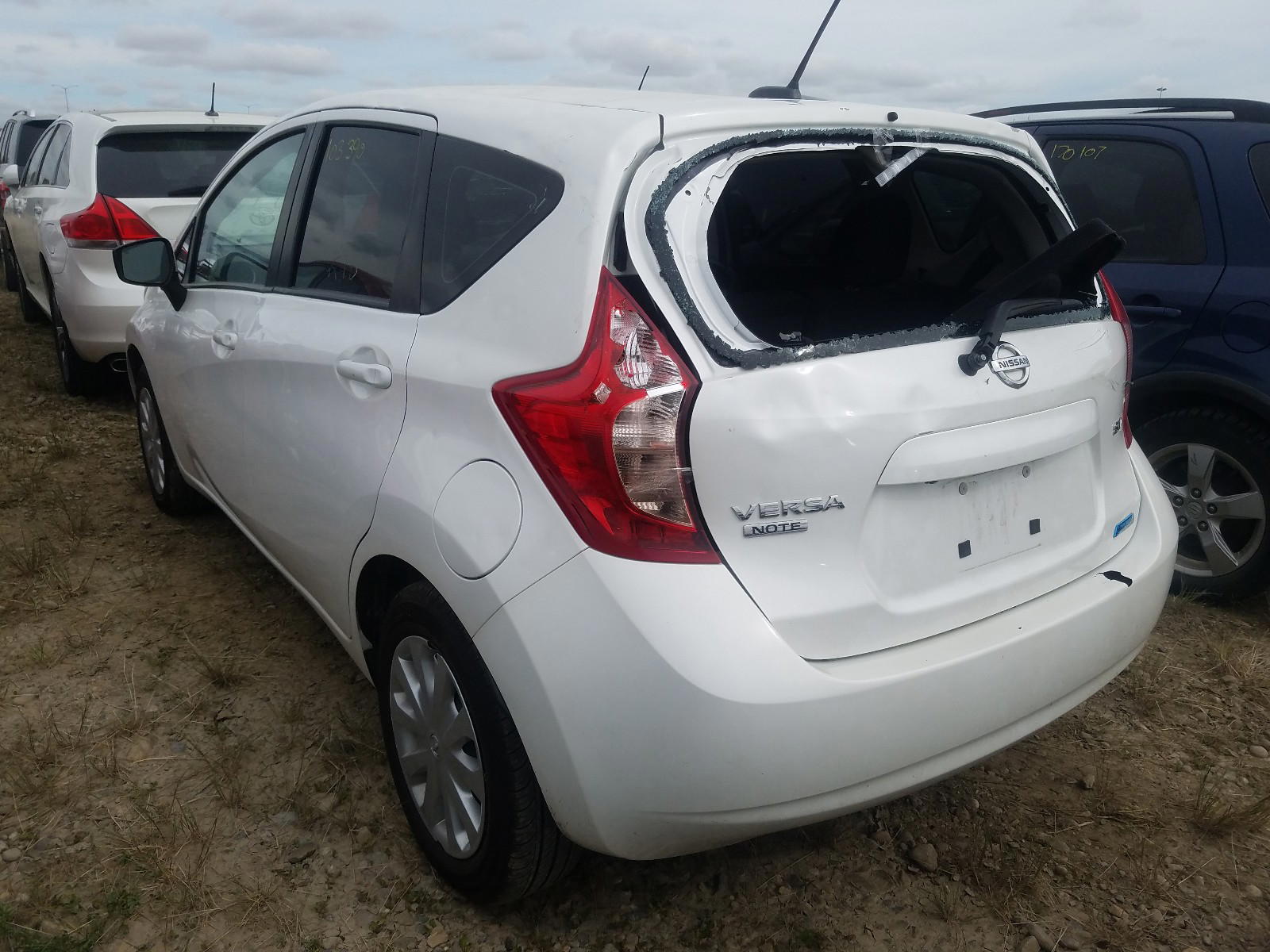 Photo 3 from auction – 2015 NISSAN VERSA NOTE with VIN 3N1CE2CP8FL416993