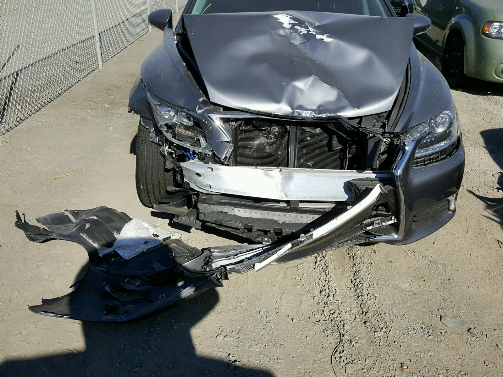 Photo 7 from auction – 2016 LEXUS LS 460 with VIN JTHBL5EF0G5141219