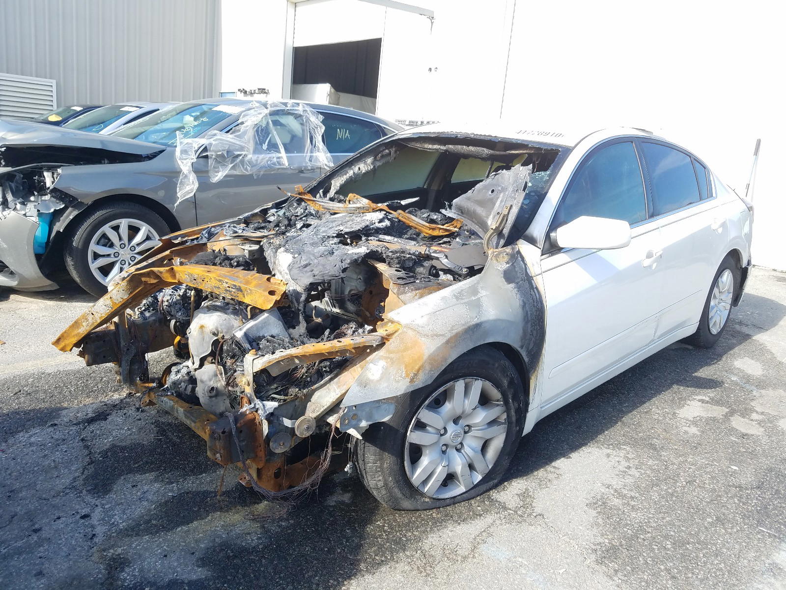Photo 2 from auction – 2011 NISSAN ALTIMA BAS with VIN 1N4AL2AP5BC178044