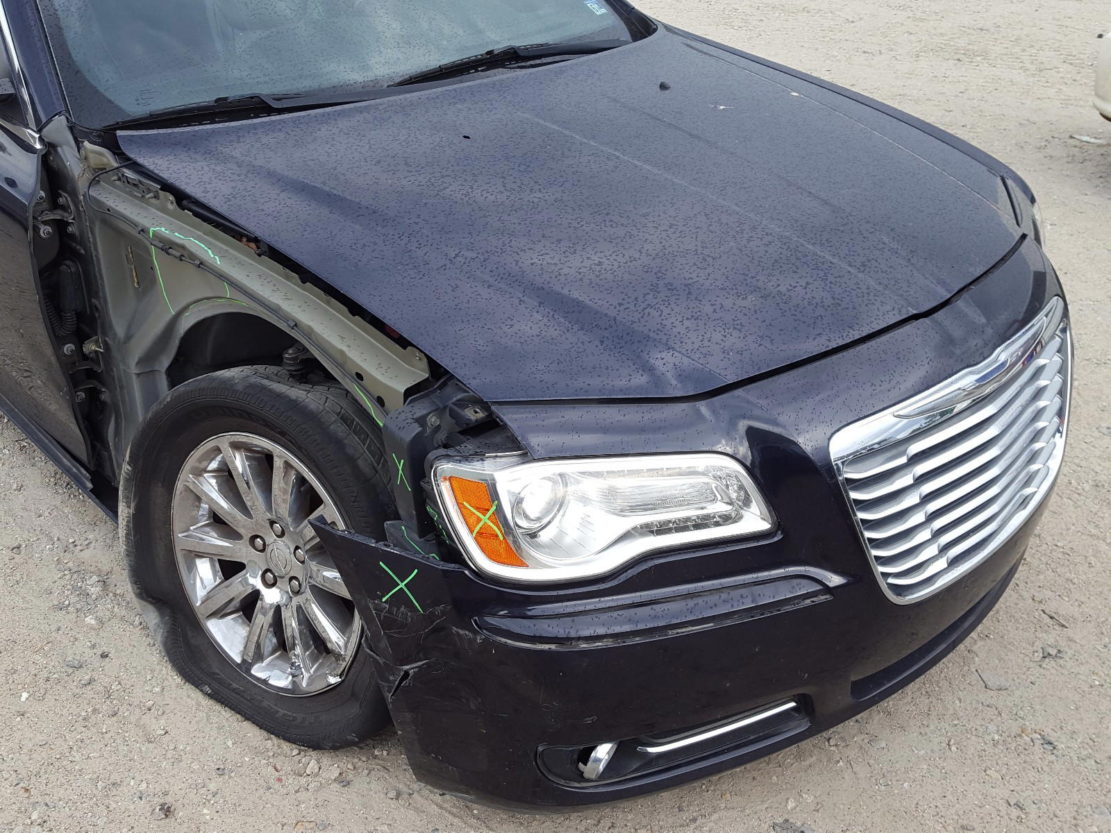 Photo 9 from auction – 2012 CHRYSLER 300 LIMITE with VIN 2C3CCACG8CH310162