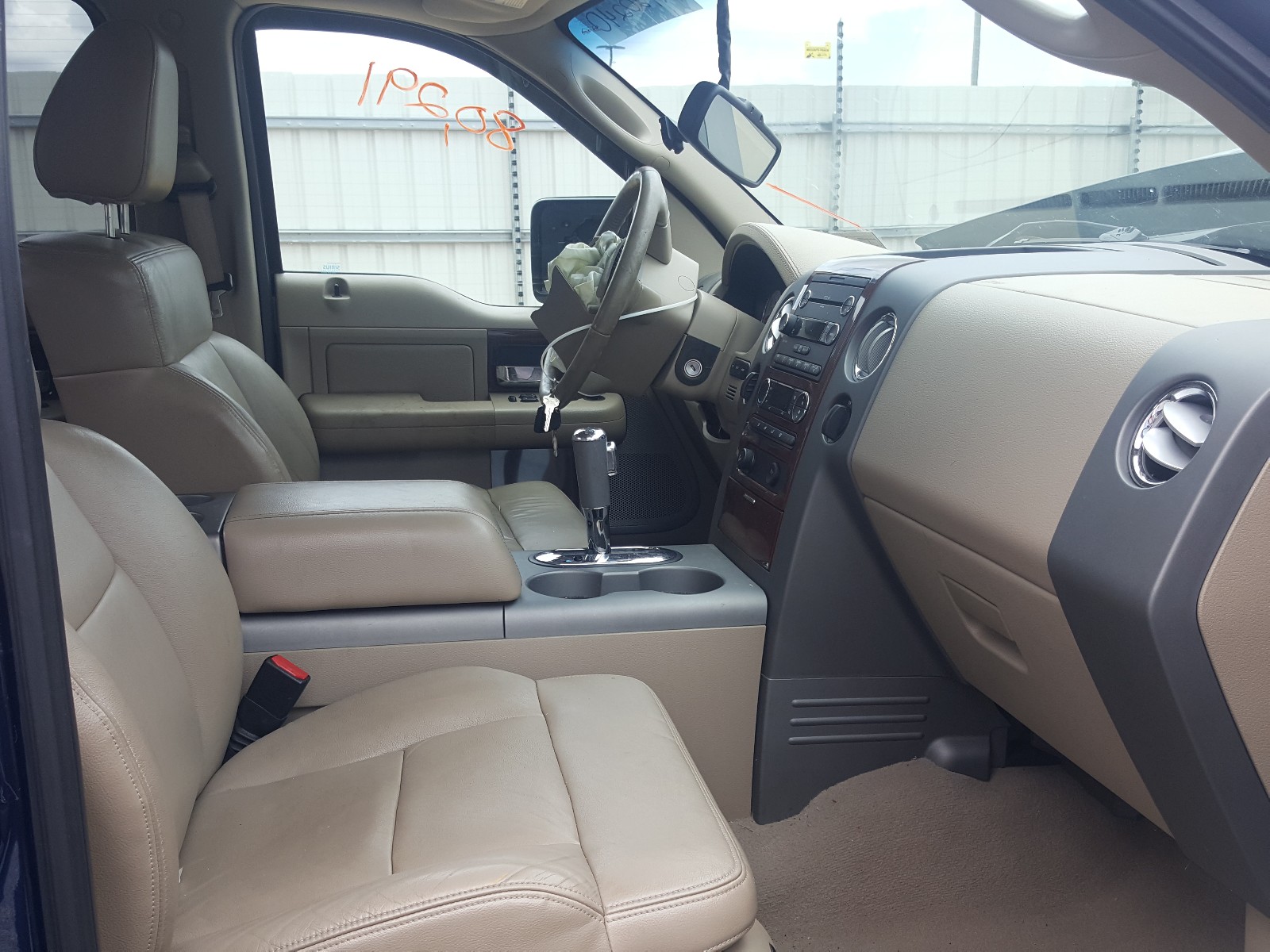 Photo 5 from auction – 2008 FORD F150 SUPER with VIN 1FTPW14568FB86323