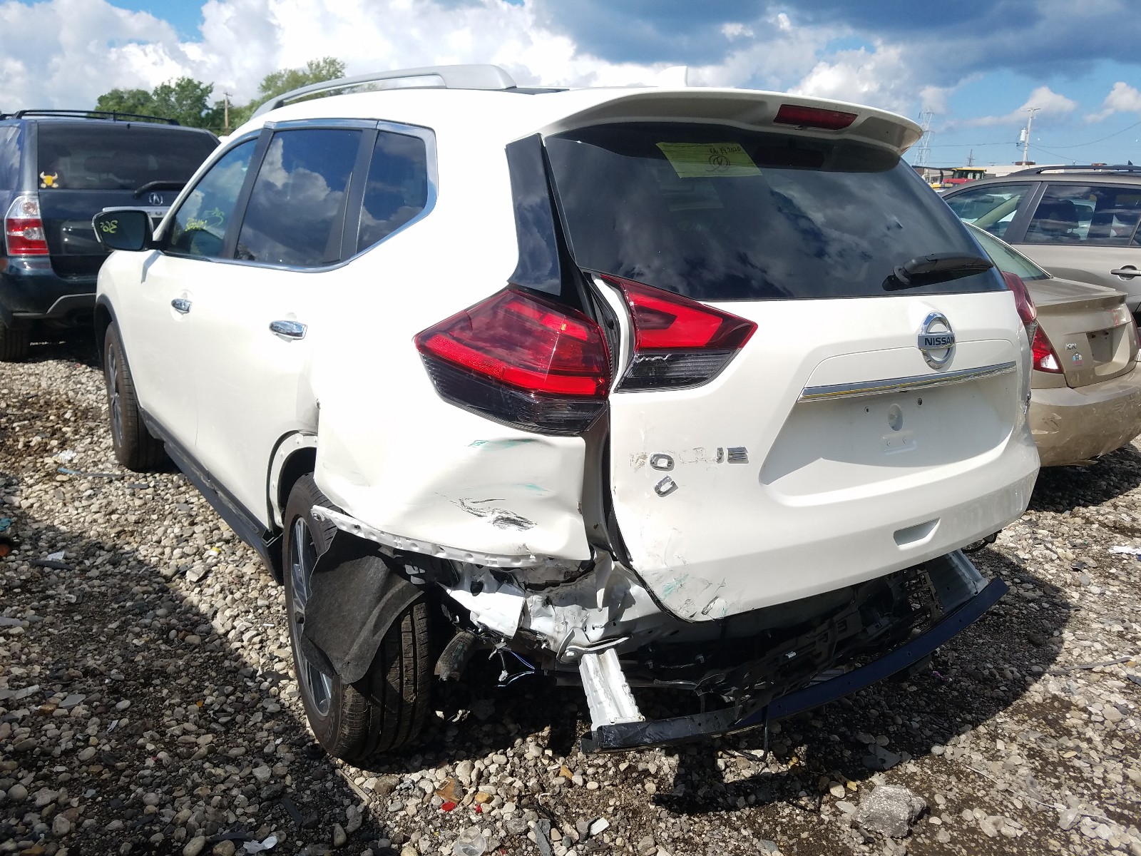 Photo 3 from auction – 2017 NISSAN ROGUE SV with VIN 5N1AT2MV9HC816658