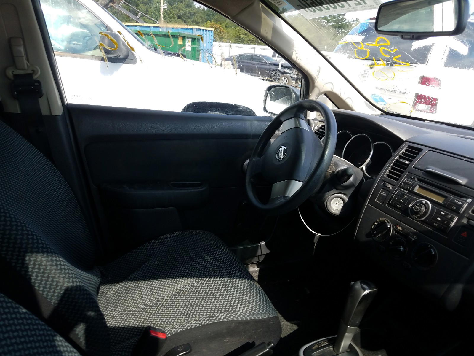Photo 5 from auction – 2009 NISSAN VERSA S with VIN 3N1BC13E49L478549