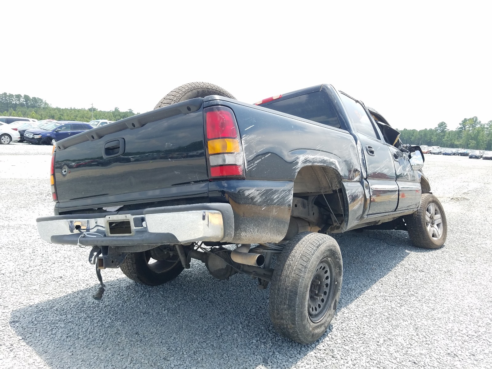 Photo 4 from auction – 2005 GMC NEW SIERRA with VIN 2GTEK13T051395207
