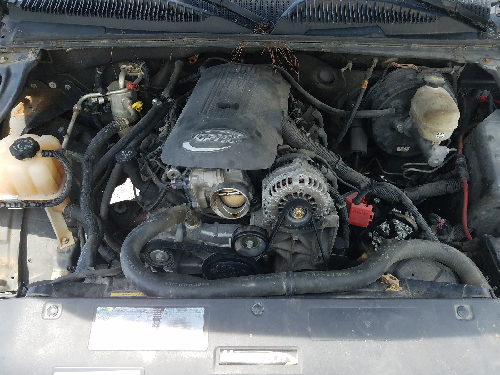 Photo 7 from auction – 2005 GMC NEW SIERRA with VIN 2GTEK13T051395207