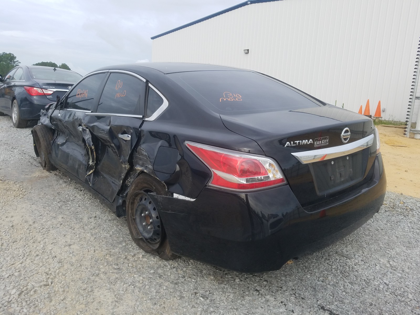 Photo 3 from auction – 2015 NISSAN ALTIMA 2.5 with VIN 1N4AL3AP2FC294961