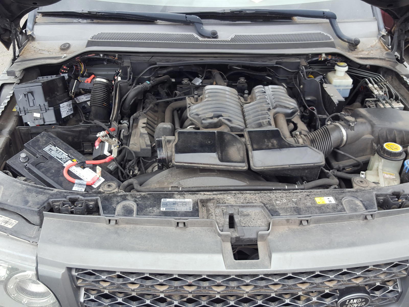 Photo 7 from auction – 2011 LAND ROVER RANGE ROVE with VIN SALSK2D4XBA263596