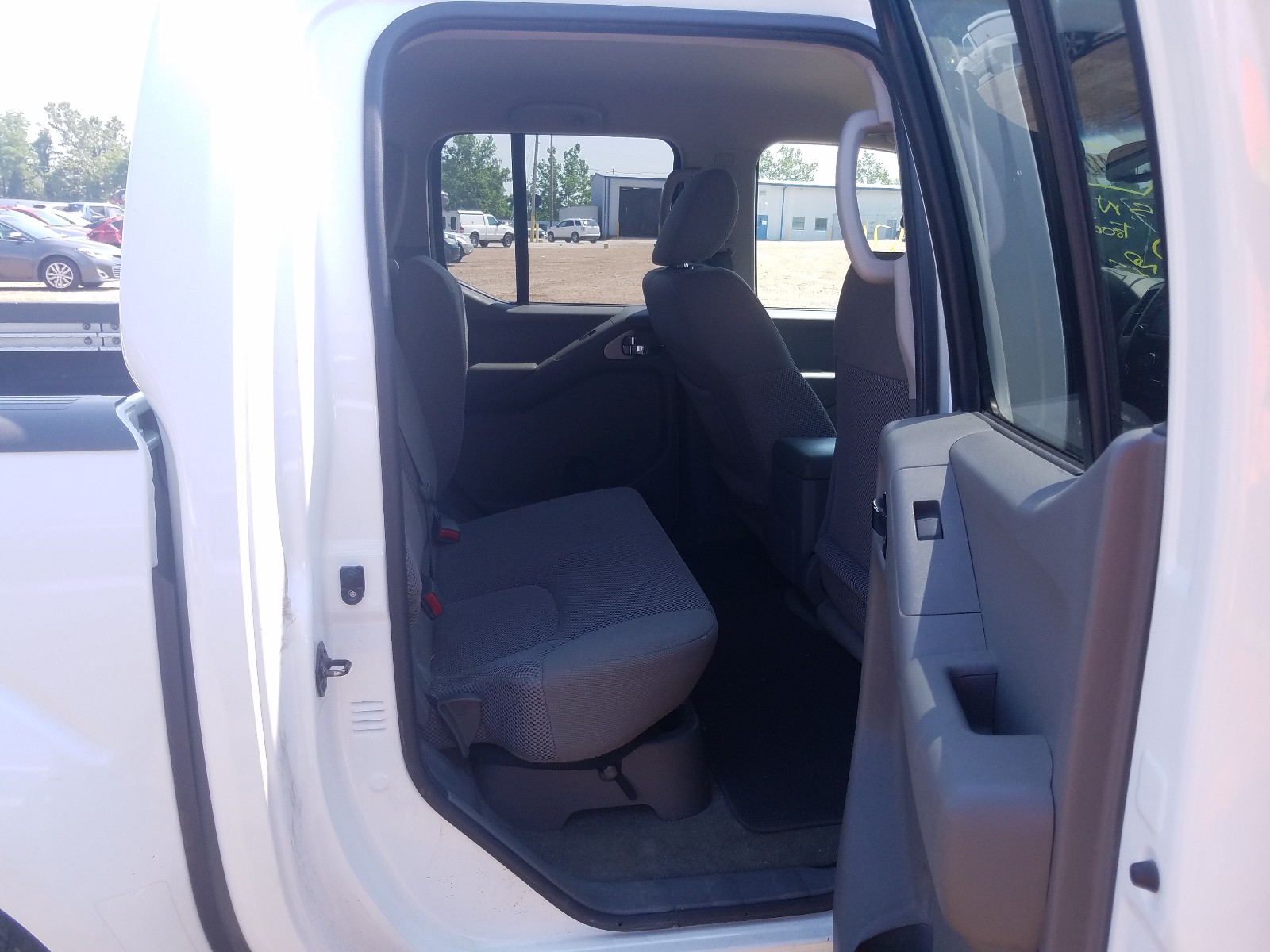 Photo 6 from auction – 2015 NISSAN FRONTIER S with VIN 1N6AD0EV7FN700619