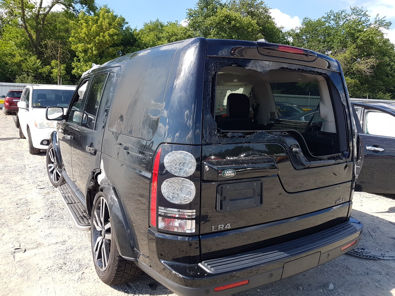 Photo 3 from auction – 2013 LAND ROVER LR4 HSE LU with VIN SALAK2D42DA699714