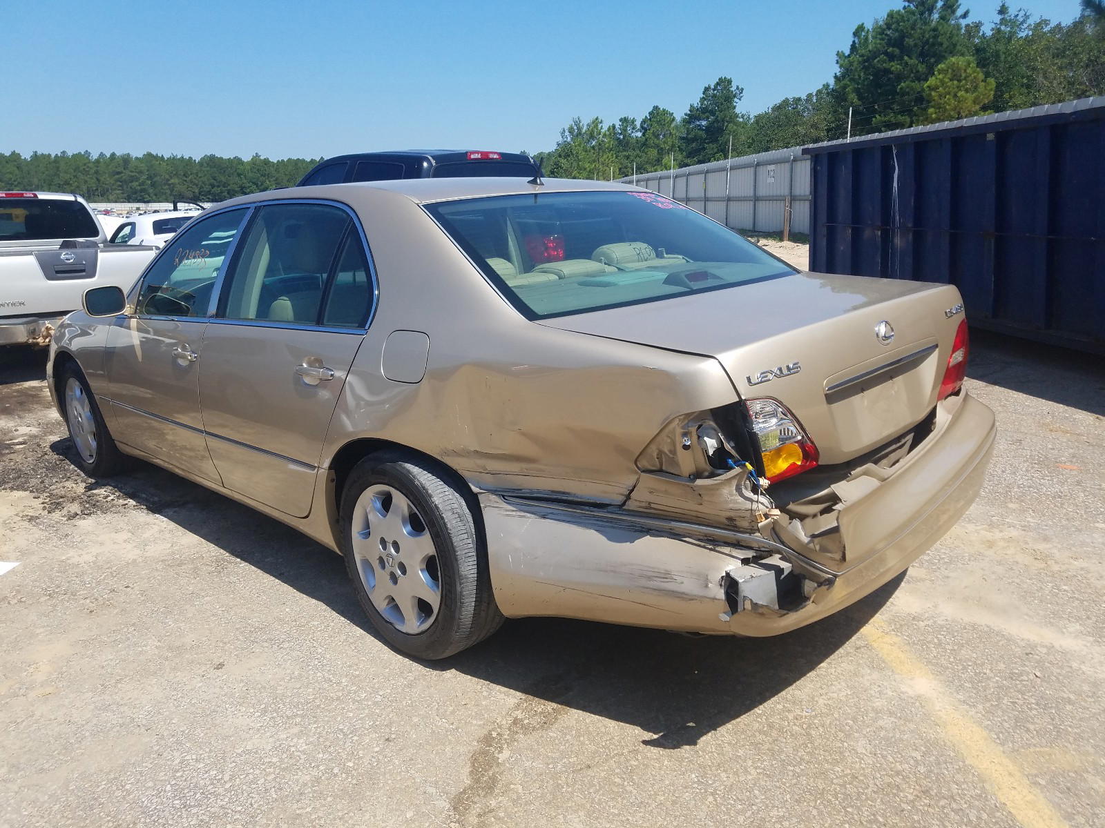 Photo 3 from auction – 2003 LEXUS LS 430 with VIN JTHBN30F630101322