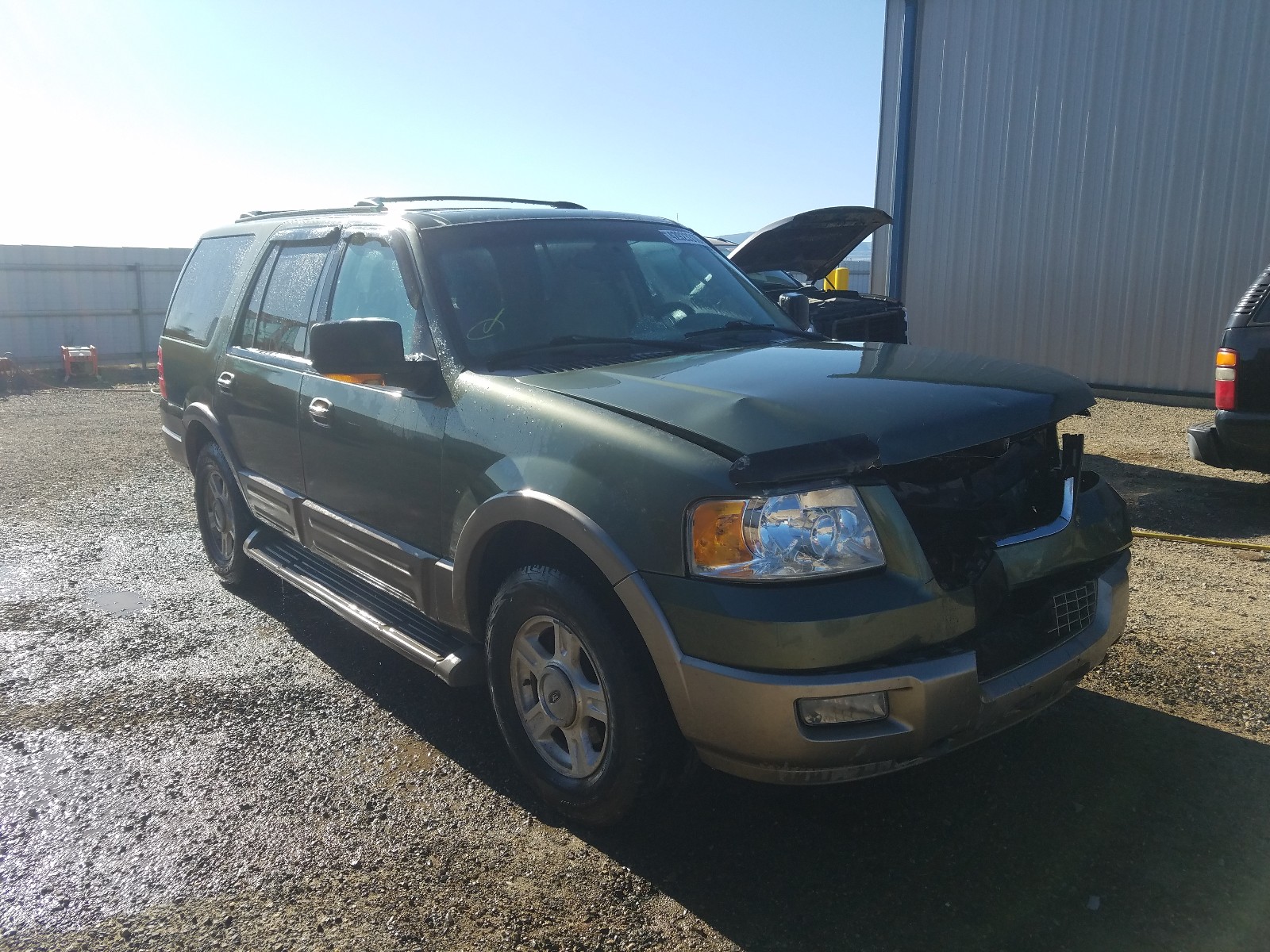 Zdjęcie 1 z aukcji – 2004 FORD EXPEDITION z VIN 1FMFU18L84LA17566