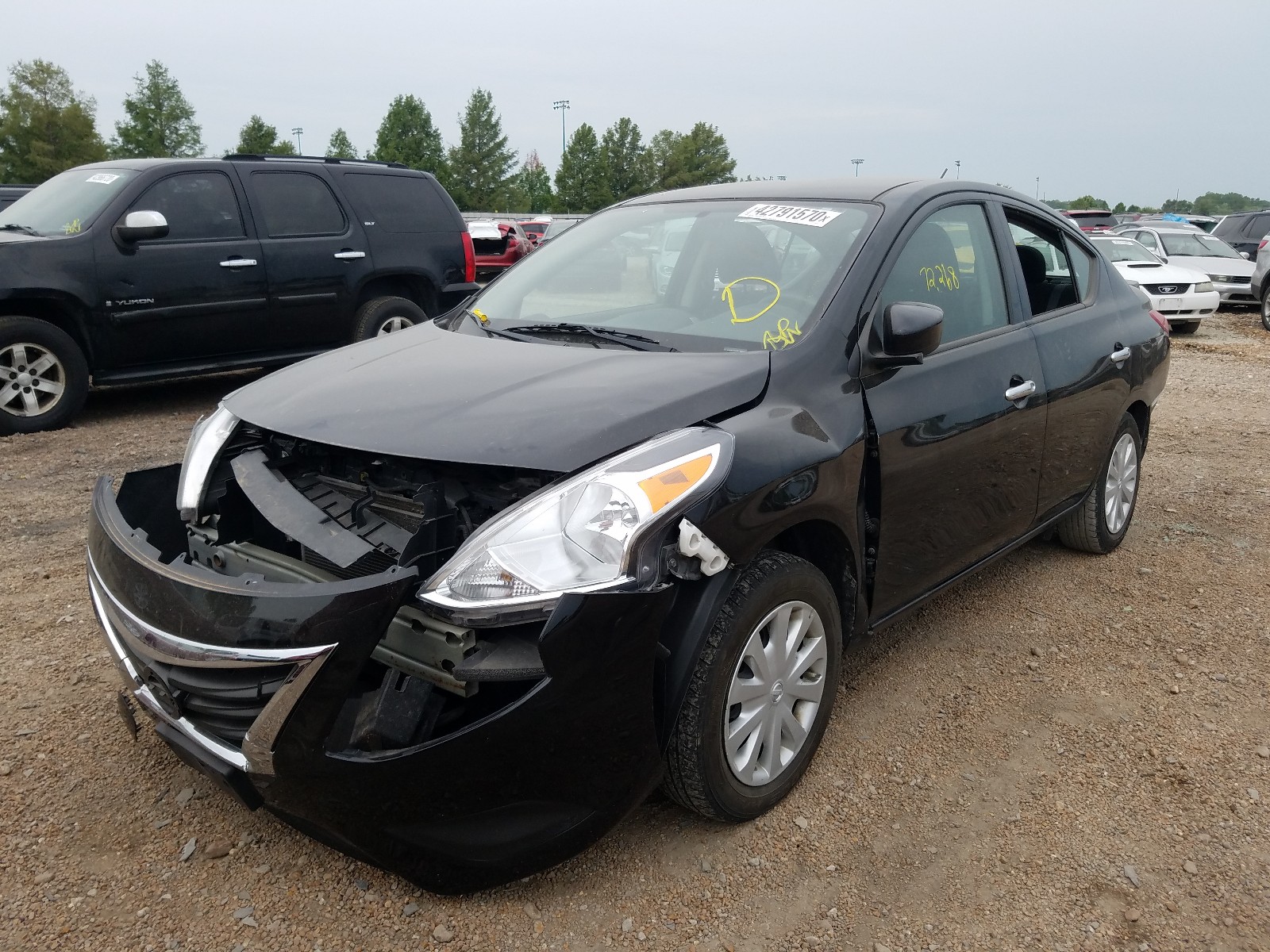Photo 2 from auction – 2017 NISSAN VERSA S with VIN 3N1CN7AP0HL883988
