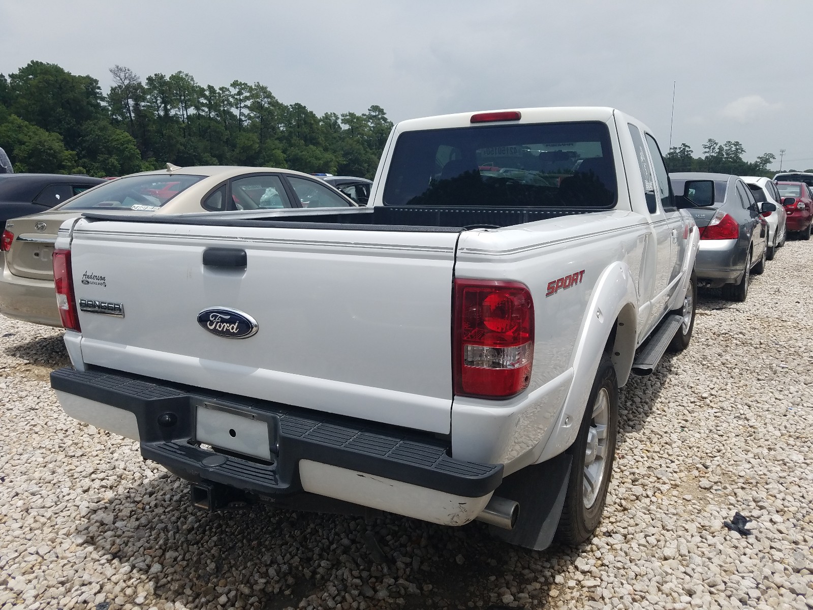 Photo 4 from auction – 2007 FORD RANGER SUP with VIN 1FTYR44U07PA29089