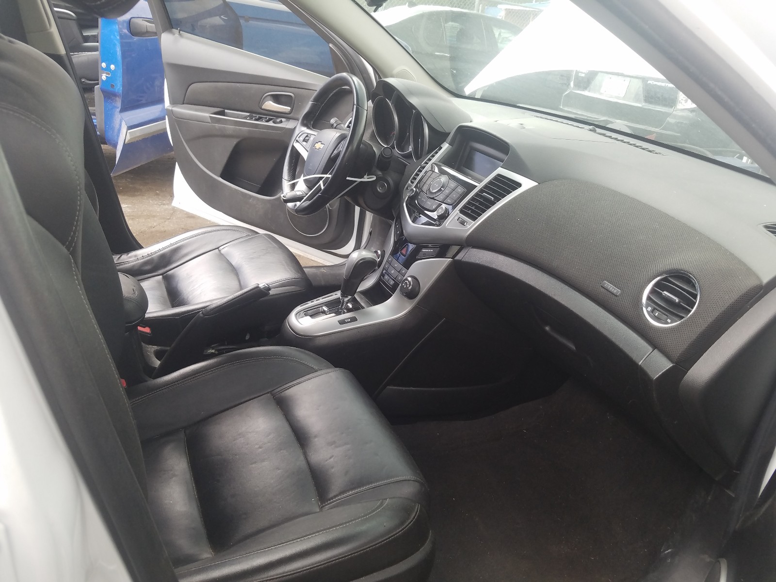 Photo 5 from auction – 2012 CHEVROLET CRUZE LT with VIN 1G1PG5SC2C7250357