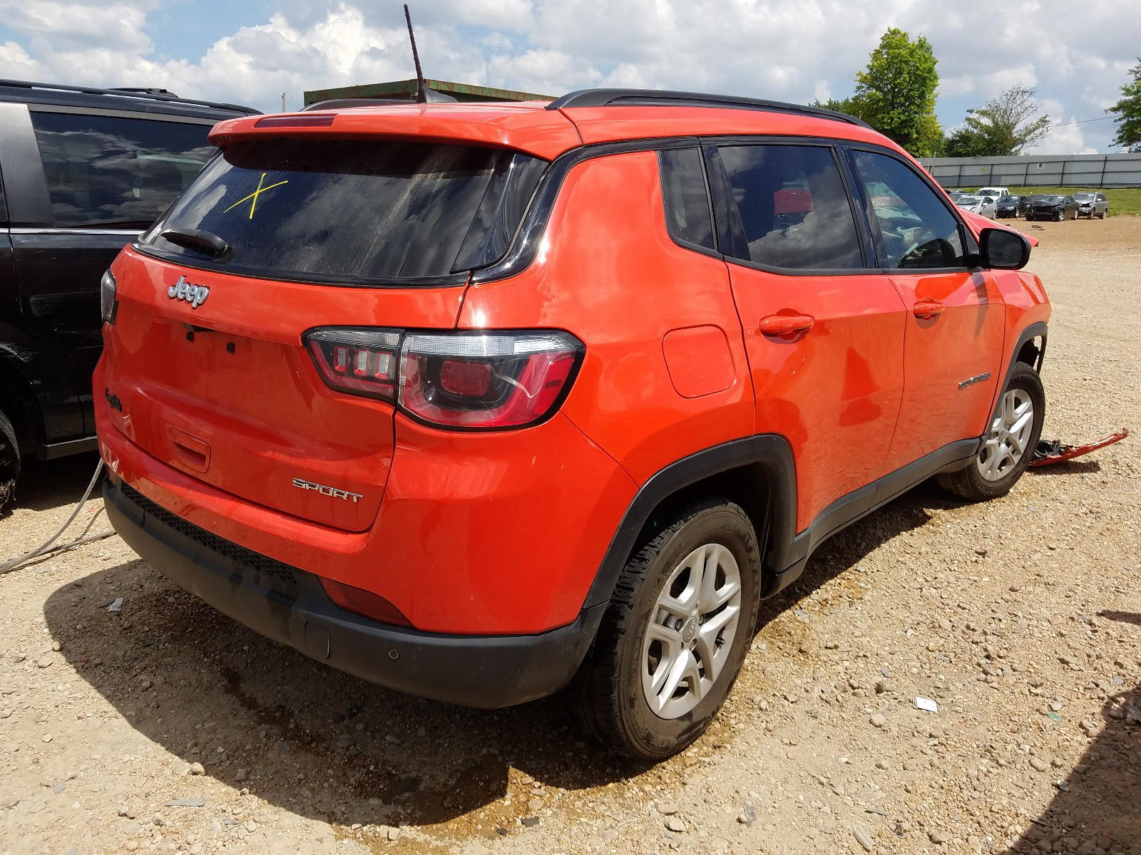 Photo 4 from auction – 2018 JEEP COMPASS SP with VIN 3C4NJCAB4JT286363