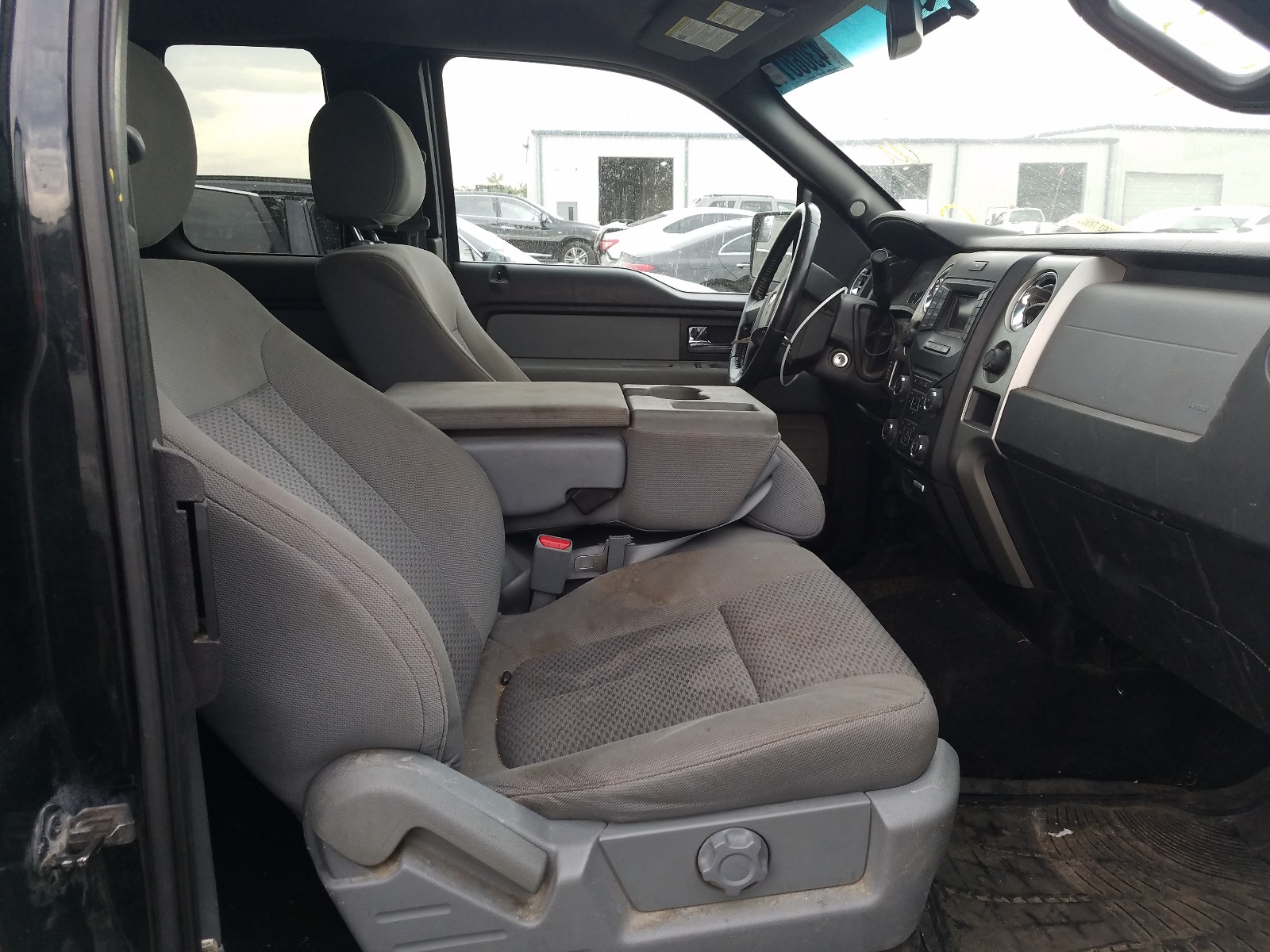 Photo 5 from auction – 2014 FORD F150 SUPER with VIN 1FTEX1EM0EKD27822