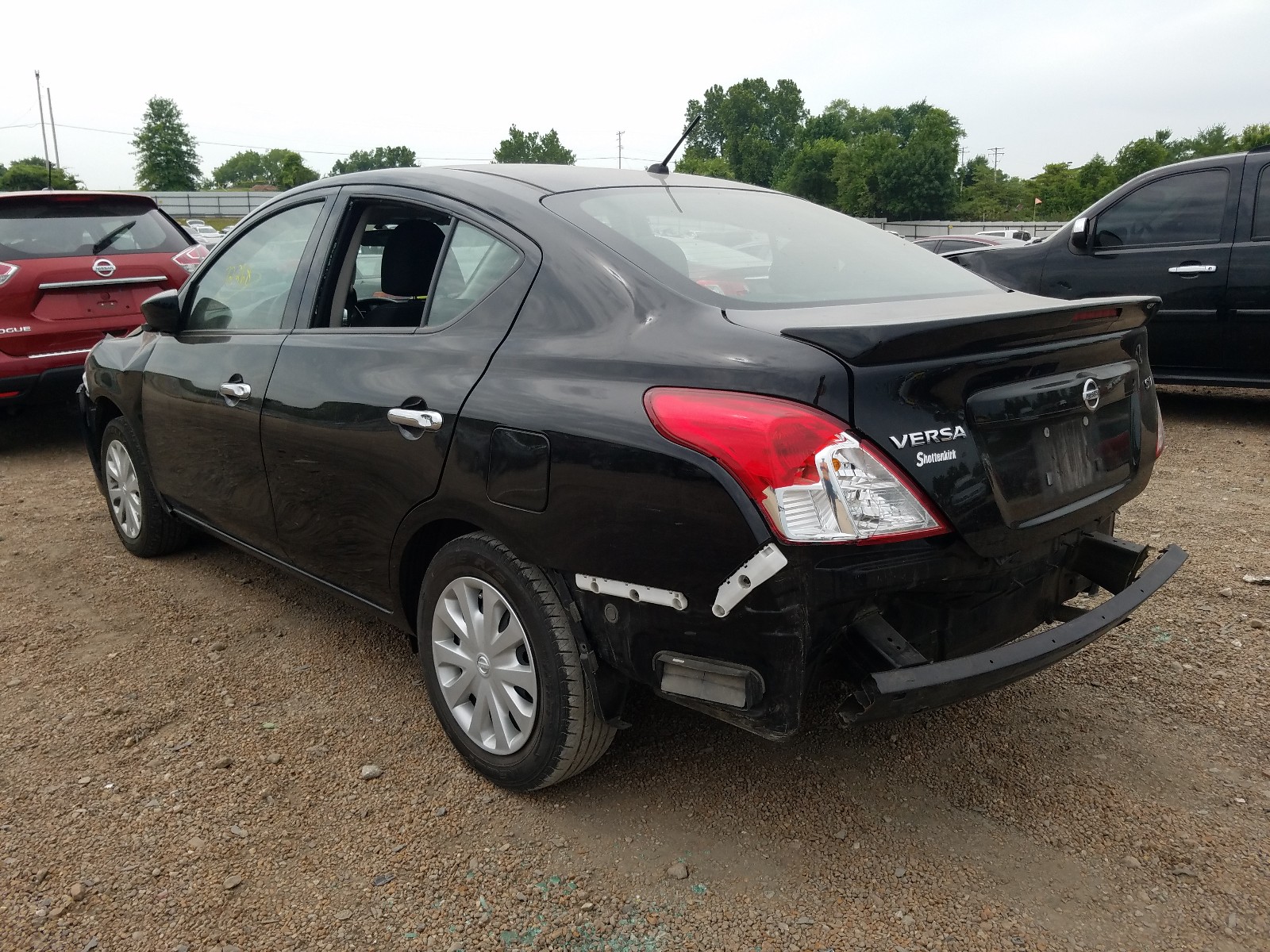 Photo 3 from auction – 2017 NISSAN VERSA S with VIN 3N1CN7AP0HL883988