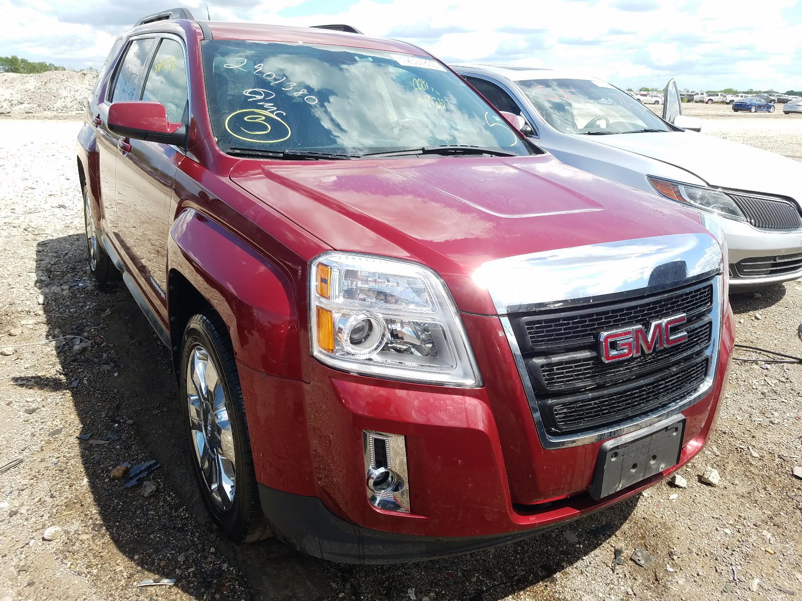 GMC TERRAIN SL 2011 with VIN 2CTFLSE58B6295283 - Photo from auction