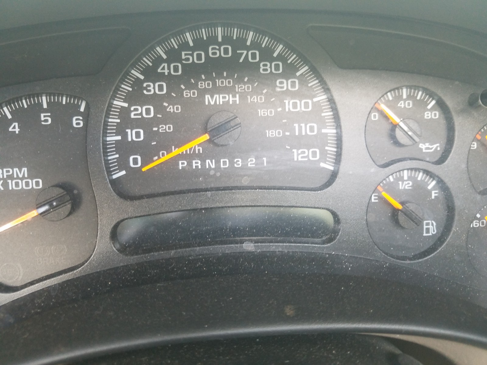 Photo 8 from auction – 2006 GMC YUKON with VIN 1GKEC13Z66R121508